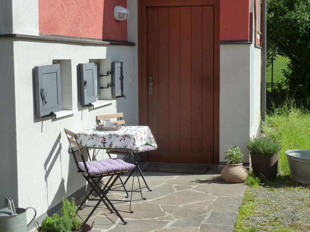 Villa Schnuck - Das Rote Ferienhaus Bad Gastein Rum bild