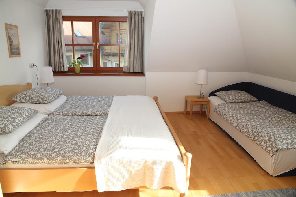 Villa Schnuck - Das Rote Ferienhaus Bad Gastein Rum bild